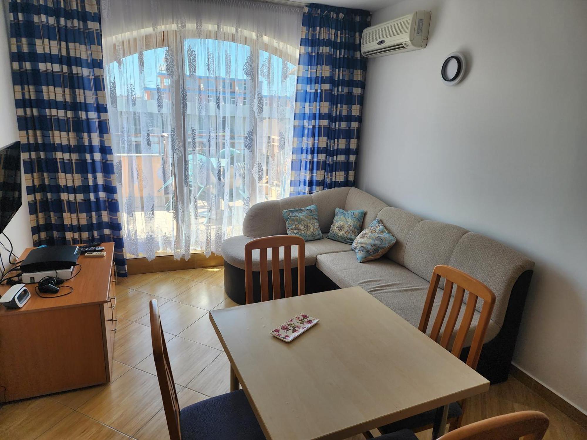 Golden Dreams Apartment Pantai Sunny Bagian luar foto