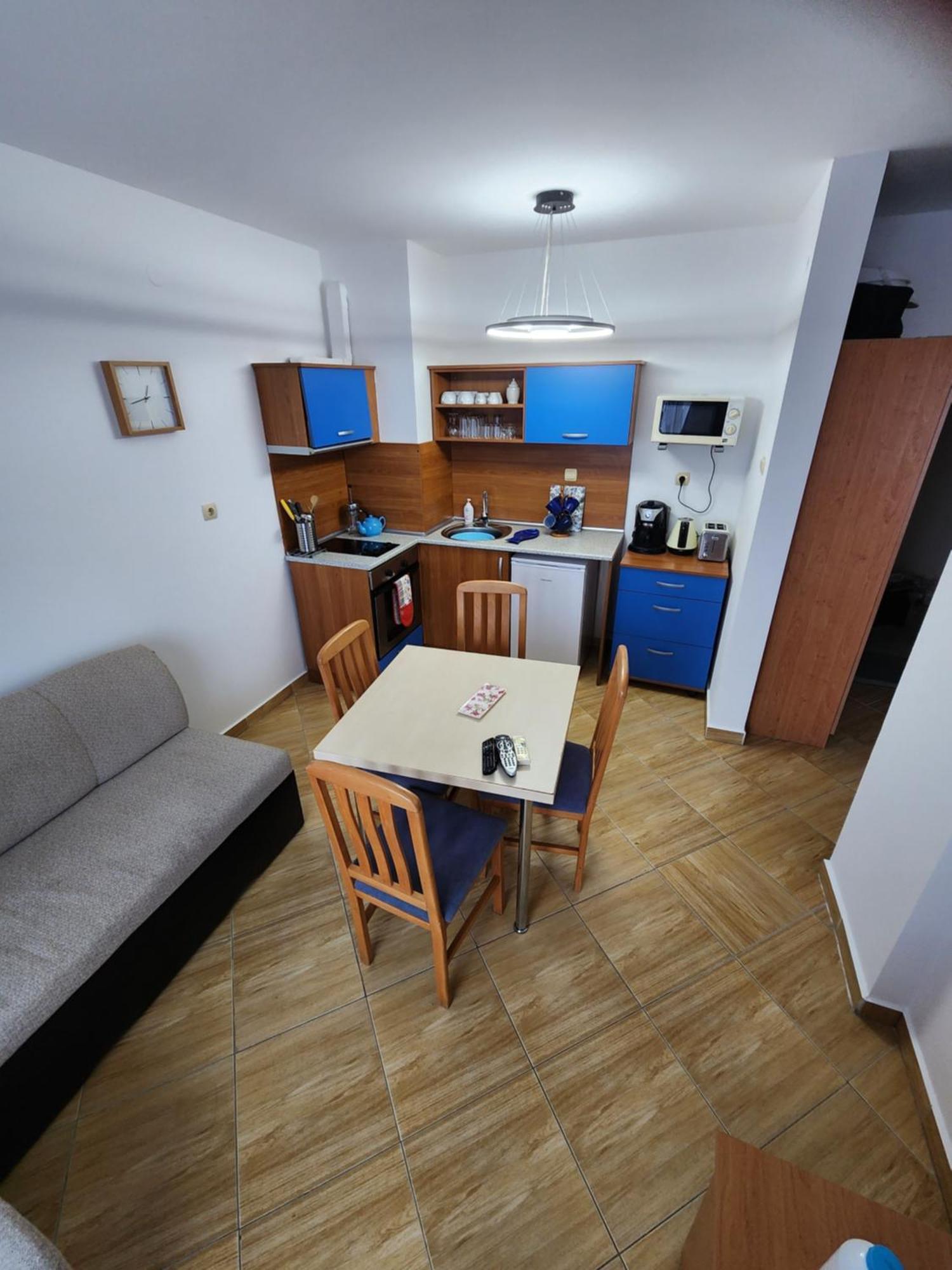 Golden Dreams Apartment Pantai Sunny Ruang foto